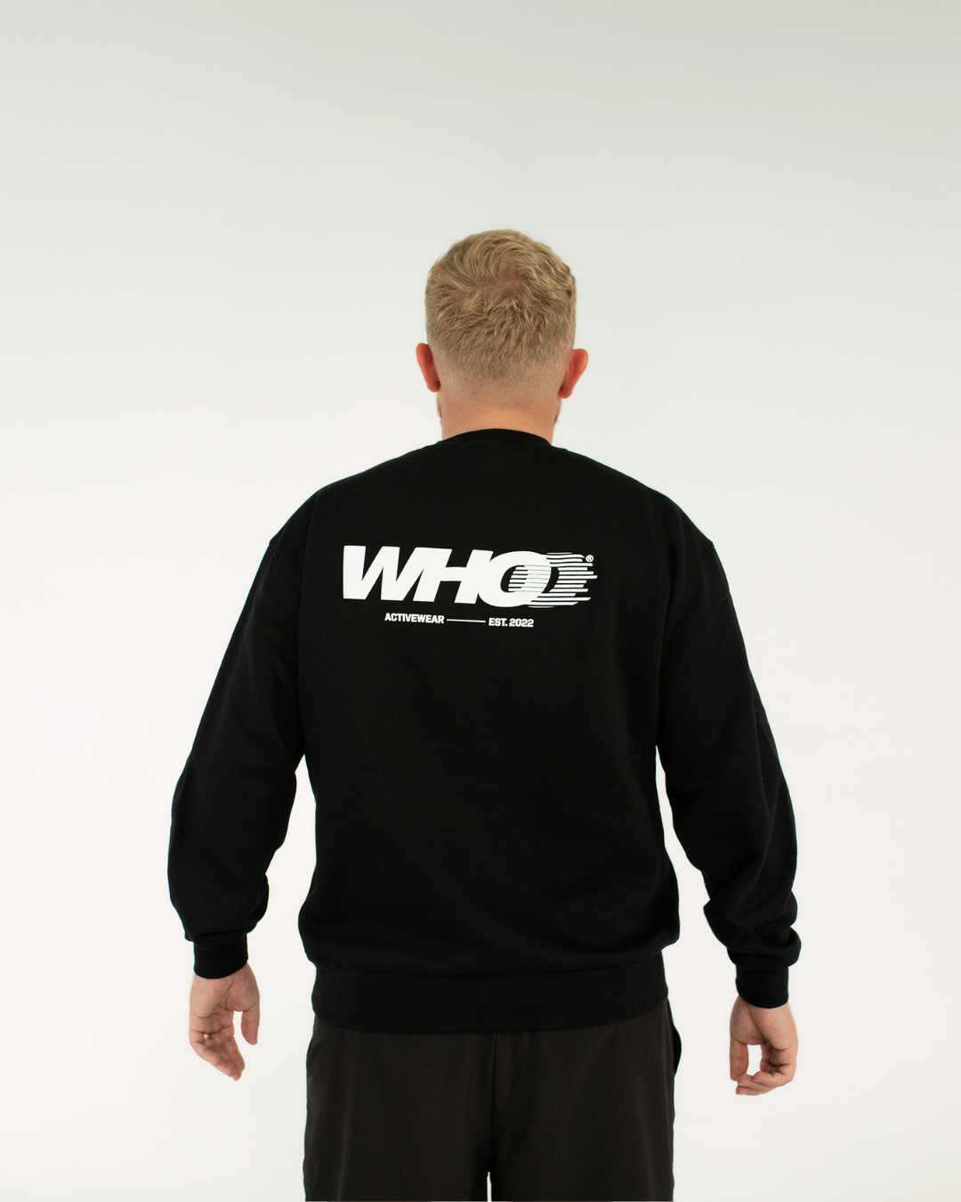 Evolve Crewneck | Pitch Black - Who Active